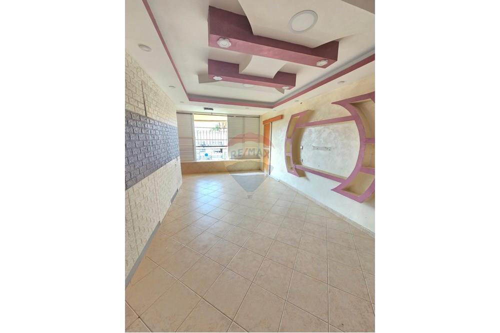 Apartment for Sale in Lod - Image 4