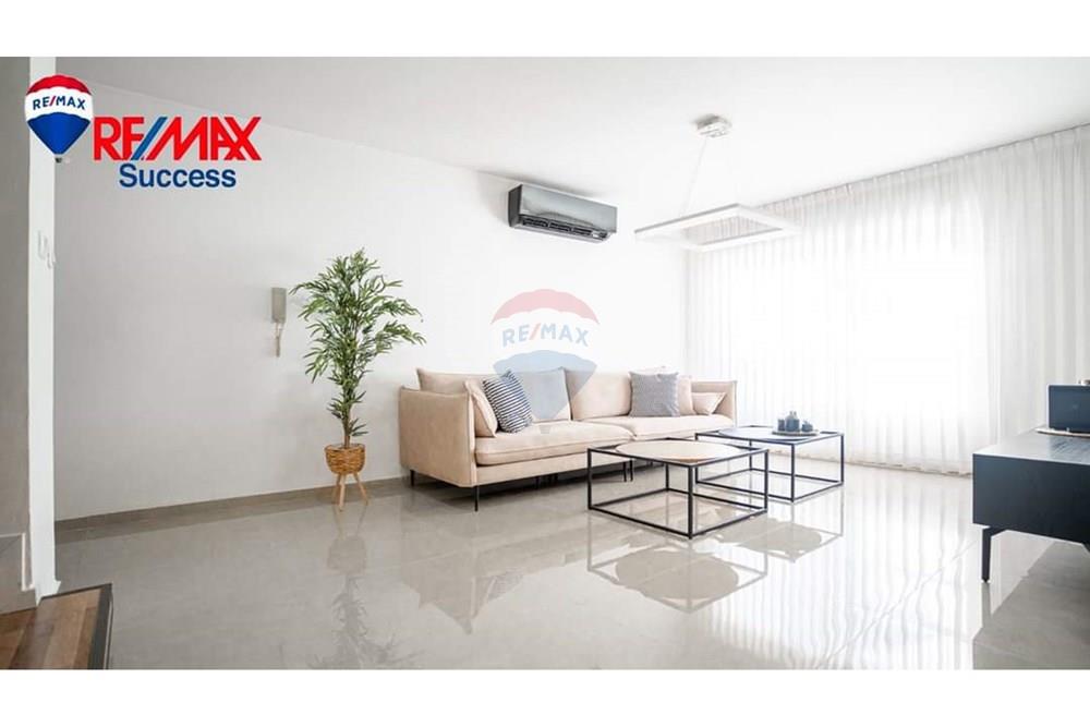 Apartment for Sale in Lod - Image 3