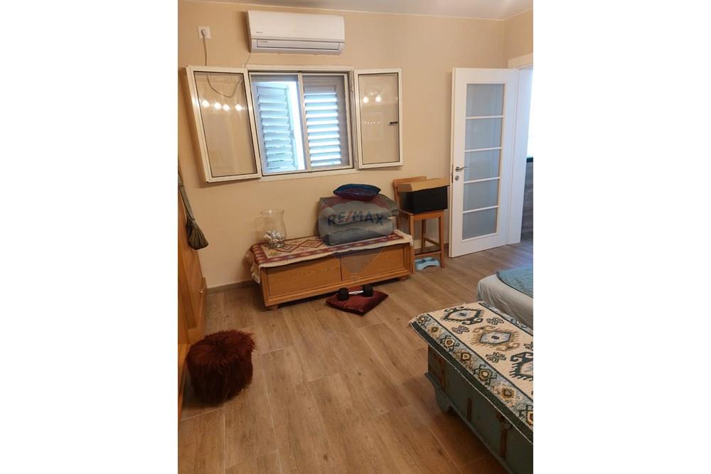 Apartment for Sale in Haifa - Image 5
