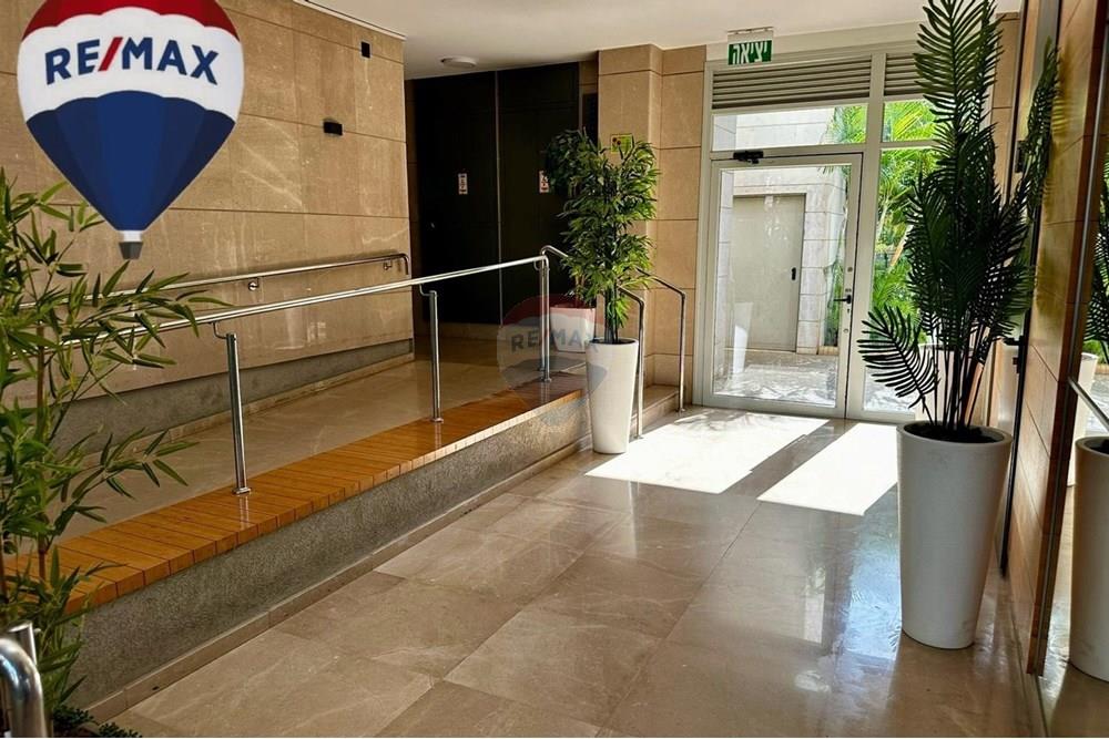 Apartment for Sale in Ashkelon - Image 7