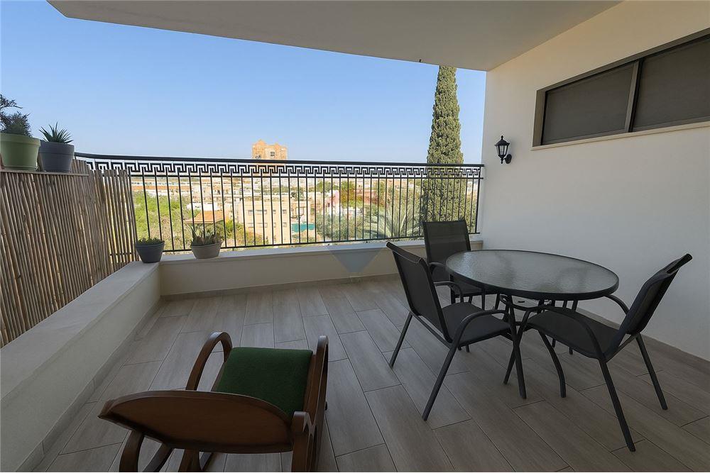 Apartment for Sale in קרית מוצקין - Image 4