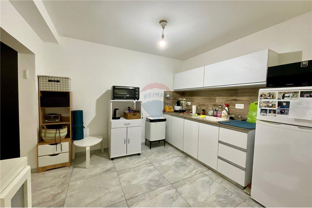 Apartment for Sale in קרית אתא - Image 2