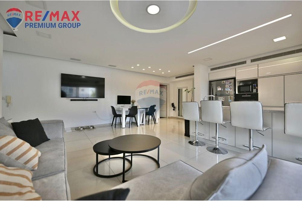 Apartment for Sale in שוהם - Image 7