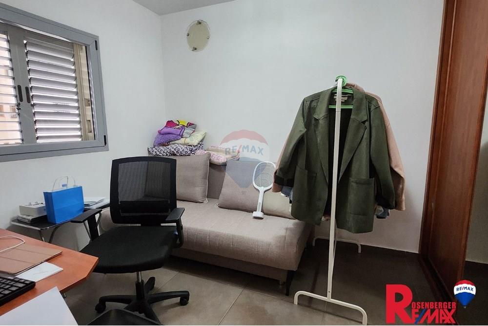 Apartment for Sale in Holon - Image 7