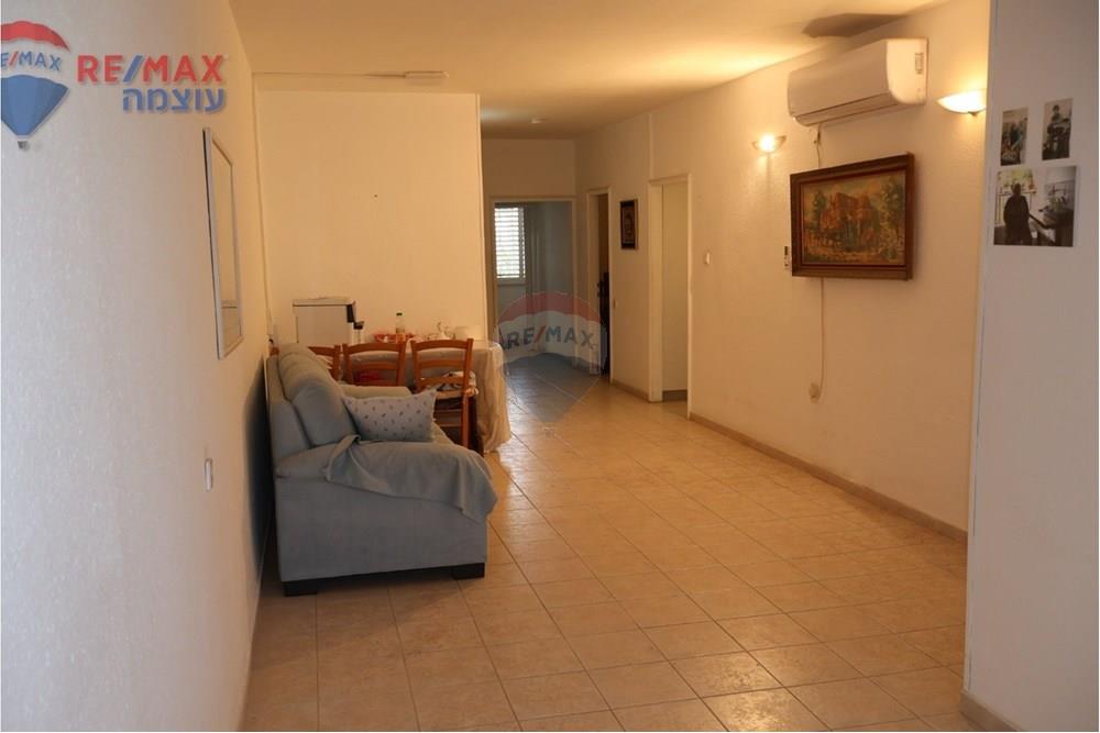 Apartment for Sale in Rishon LeZion - Image 2