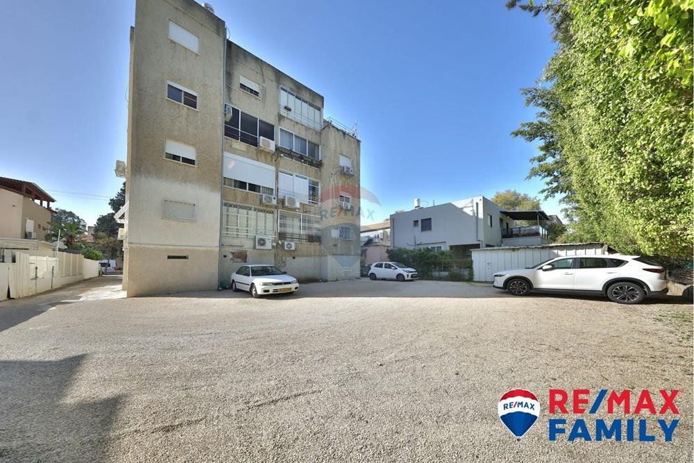 Apartment for Sale in קרית ביאליק - Image 3