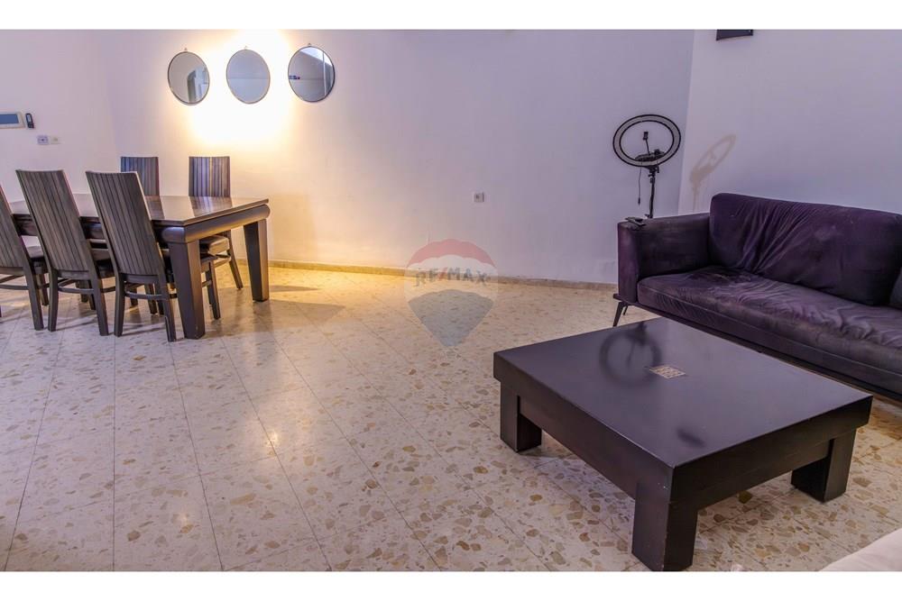 Apartment for Sale in Rishon LeZion - Image 6