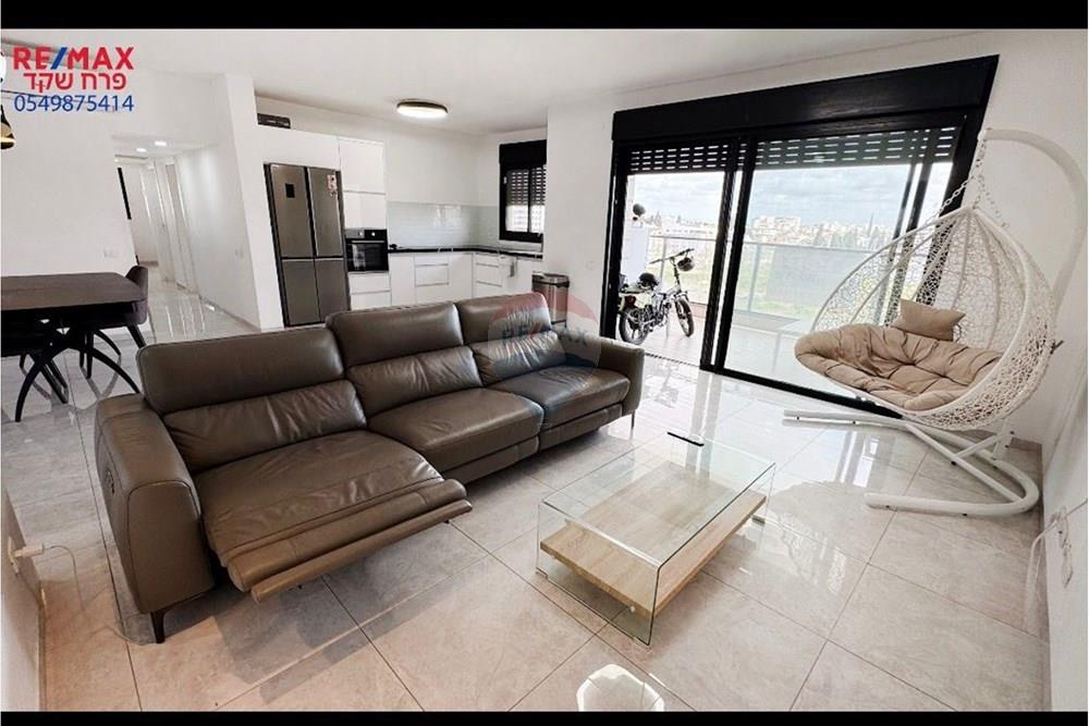 Apartment for Sale in Nahariya - Image 1