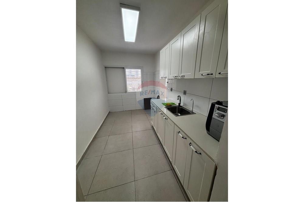 Apartment for Sale in Kiryat Yam - Image 3