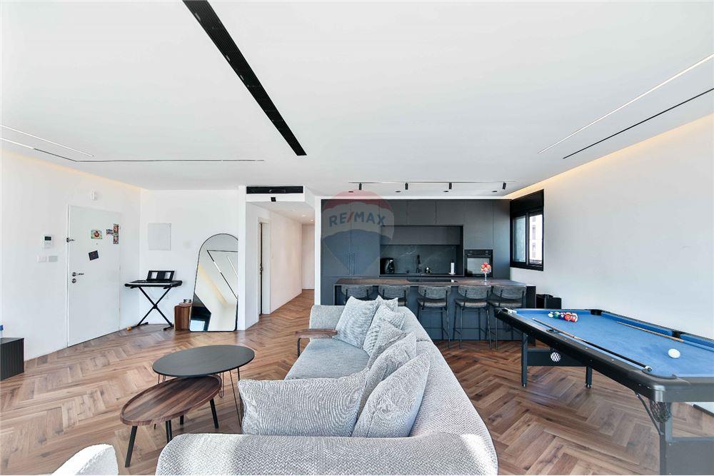 Apartment for Sale in אור עקיבא - Image 3