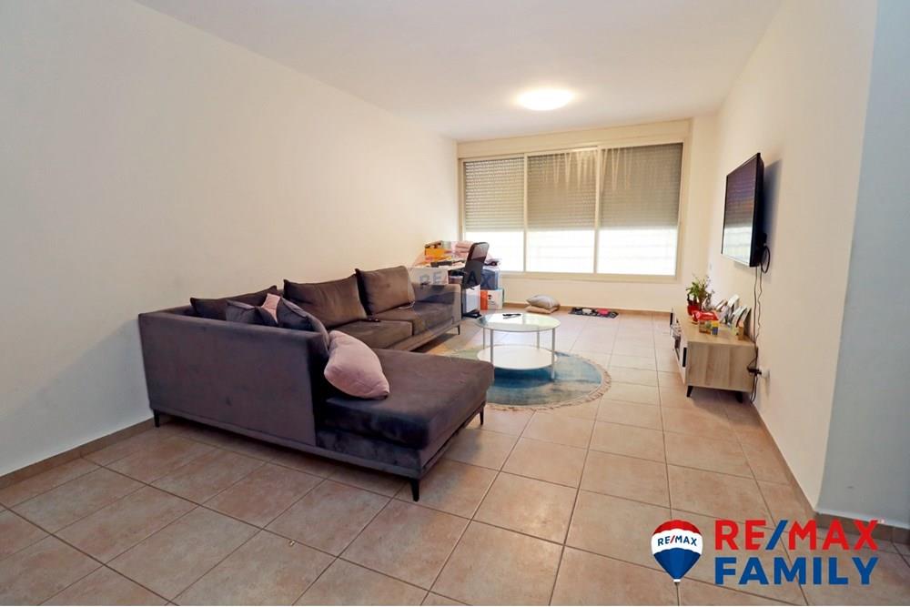 Apartment for Sale in קרית ביאליק - Image 1