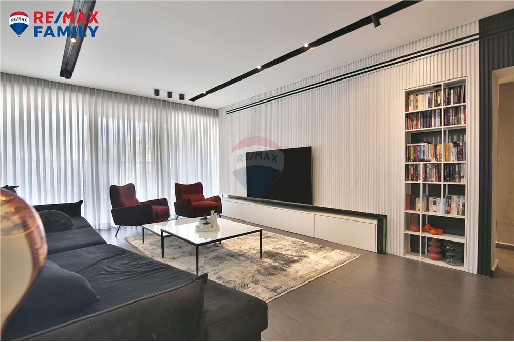 Apartment for Sale in קרית ביאליק - Image 5