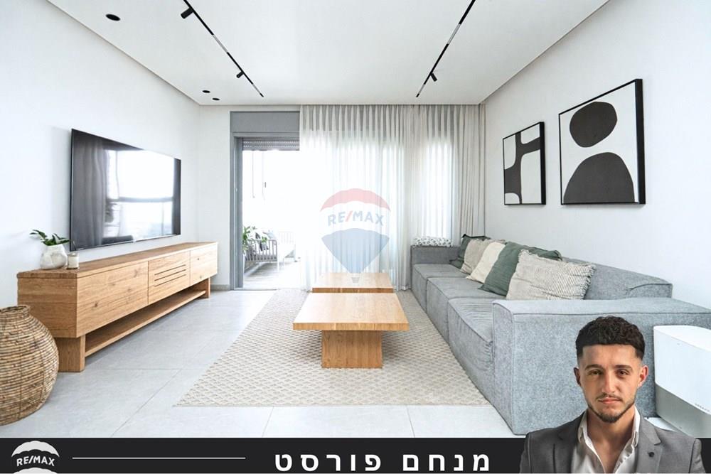 Apartment for Sale in Netanya - Image 1