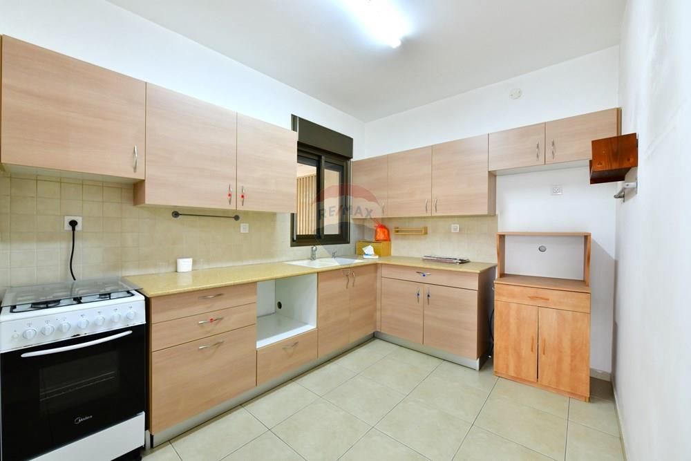 Apartment for Sale in קרית אונו - Image 4