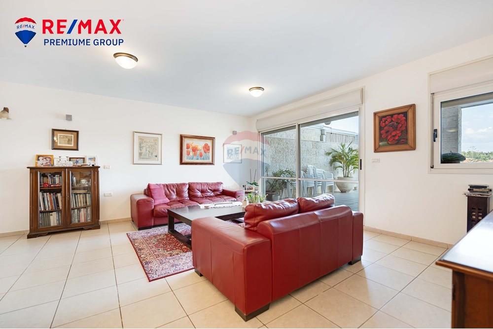 Apartment for Sale in שוהם - Image 7