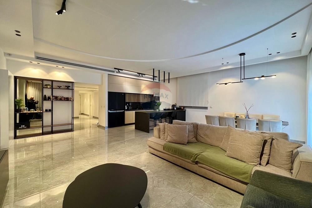 Apartment for Sale in Ashkelon - Image 1