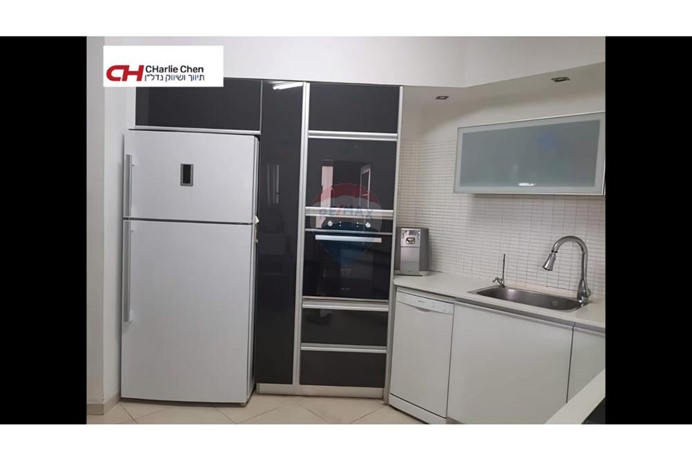Apartment for Sale in Rishon LeZion - Image 6
