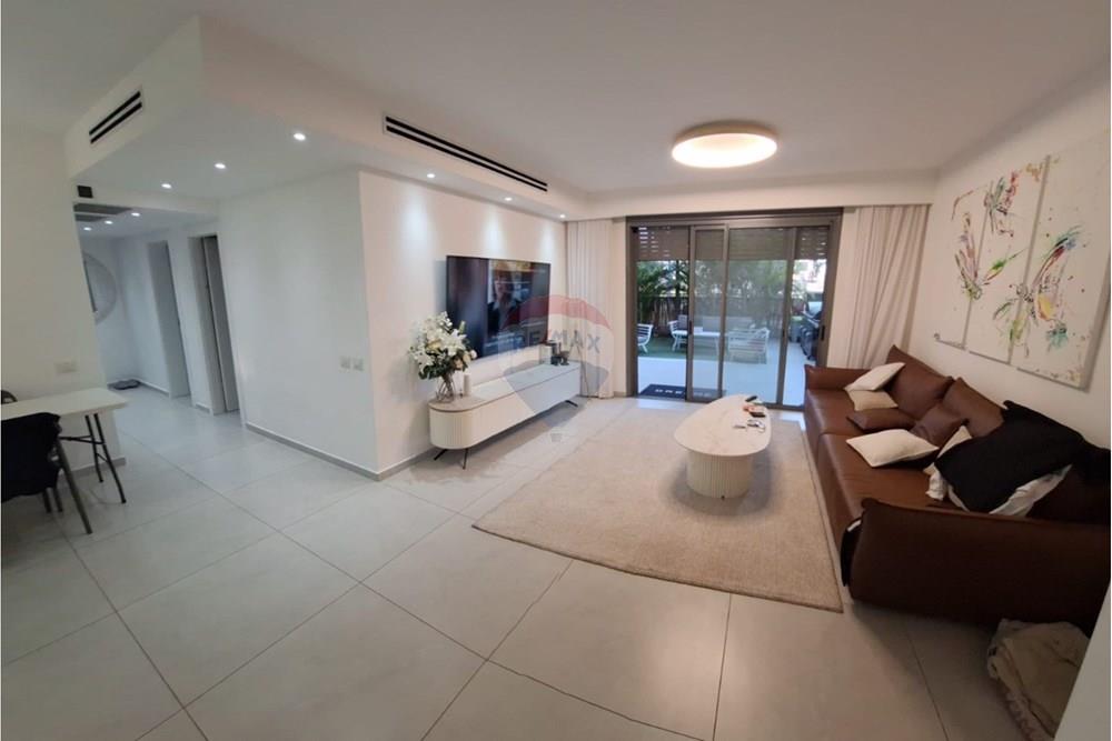 Apartment for Sale in Sderot - Image 2