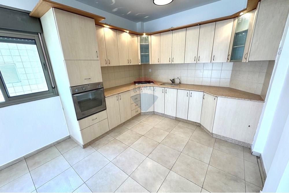Apartment for Sale in Ramat Gan - Image 2