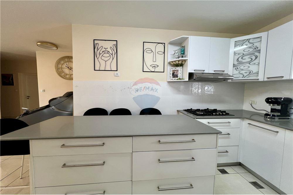 Apartment for Sale in Ashkelon - Image 5