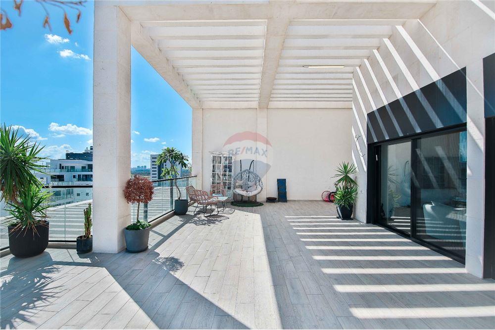 Apartment for Sale in אור עקיבא - Image 4