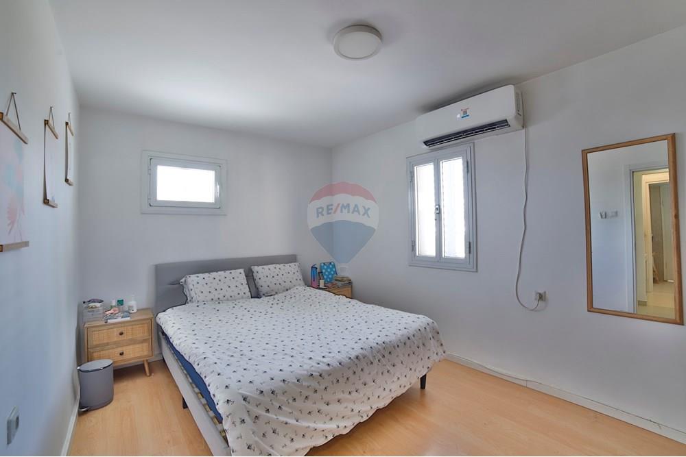 Apartment for Sale in Tel Aviv - Image 7