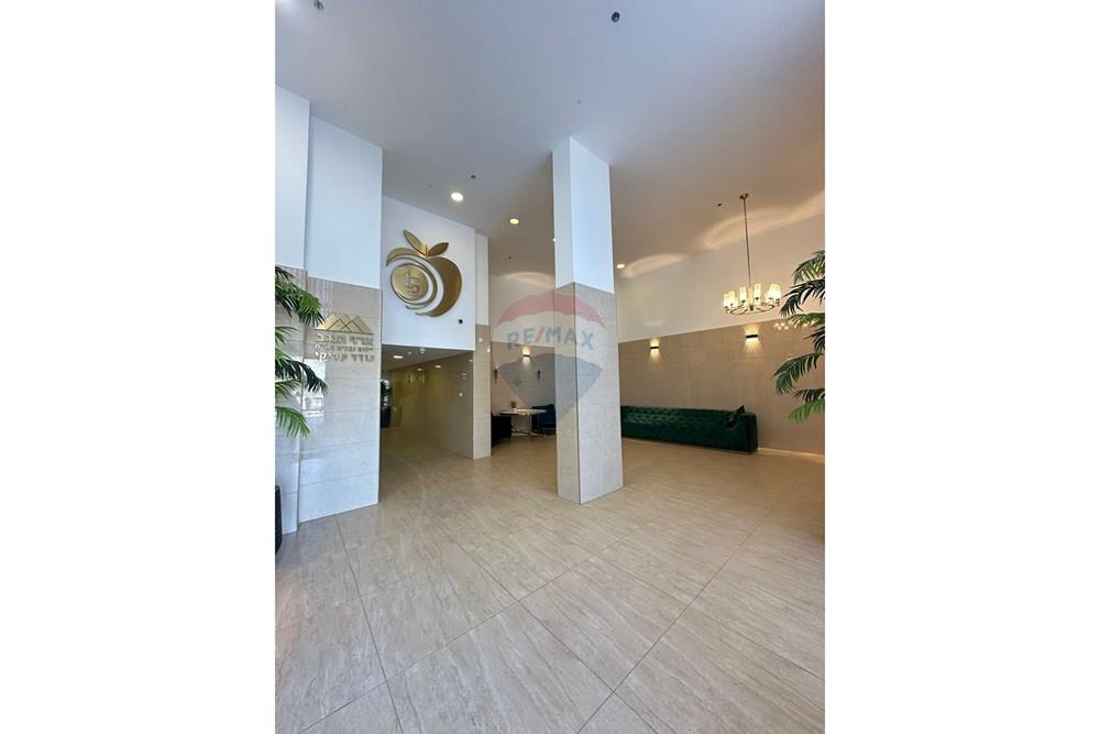 Apartment for Sale in Beer Sheva - Image 1