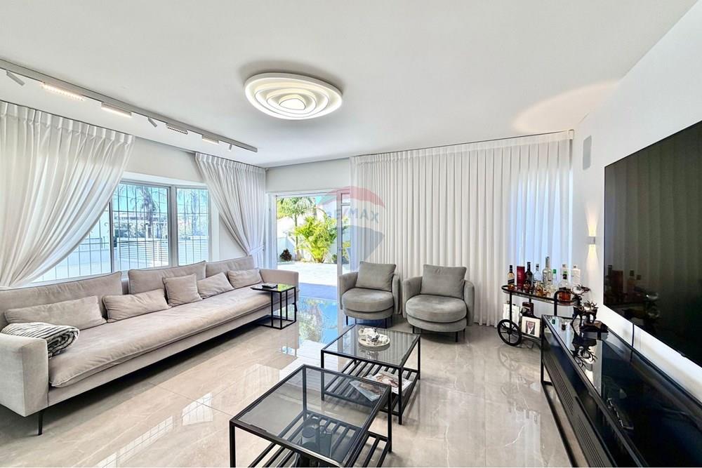 Apartment for Sale in Netanya - Image 5