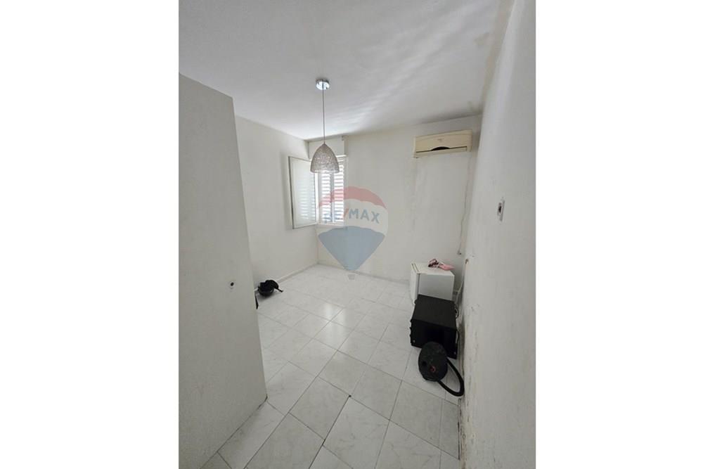 Apartment for Sale in Lod - Image 3