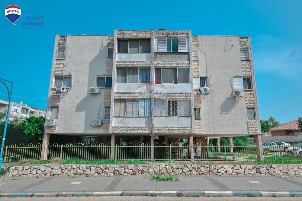 Apartment for Sale in פרדס חנה - כרכור - Image 4