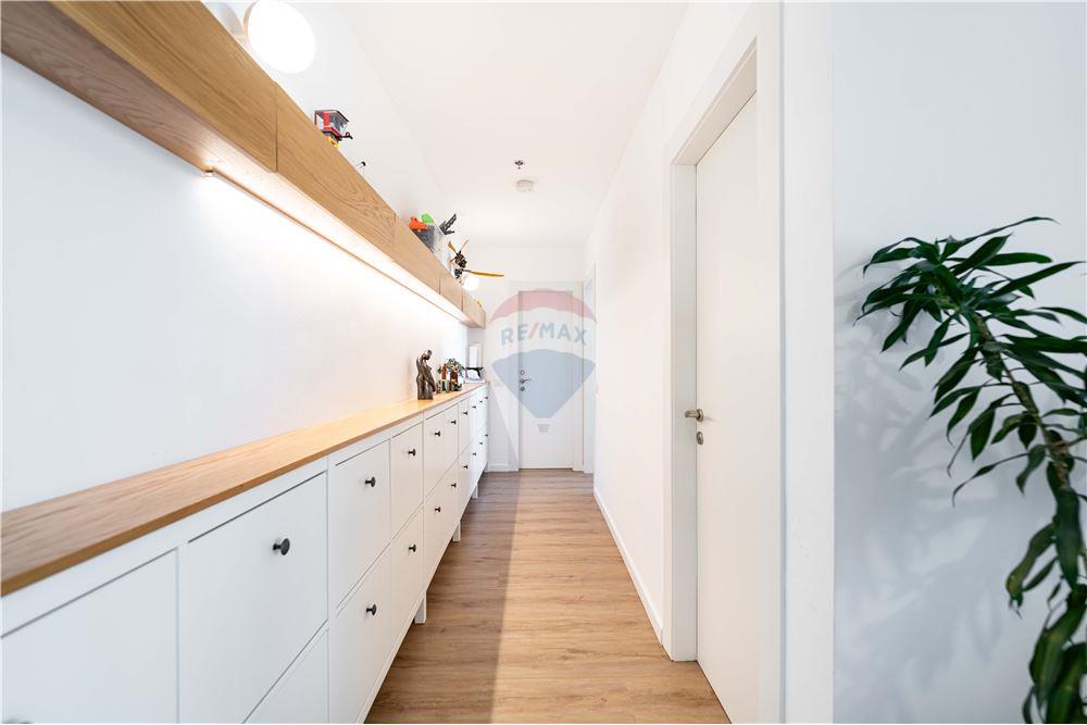 Apartment for Sale in קרית אונו - Image 6