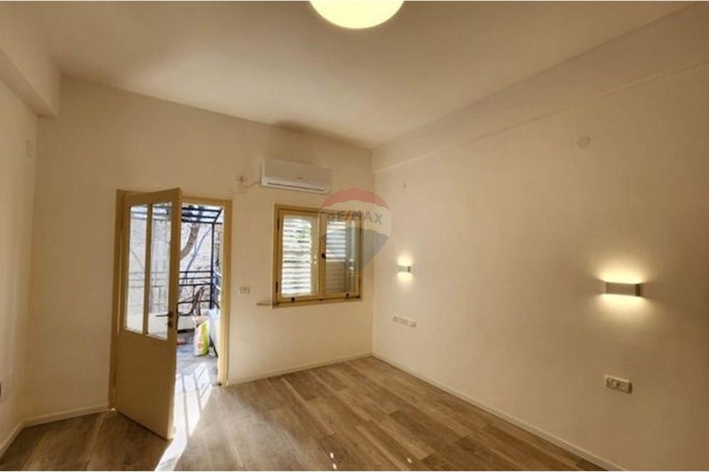 Apartment for Sale in Haifa - Image 1