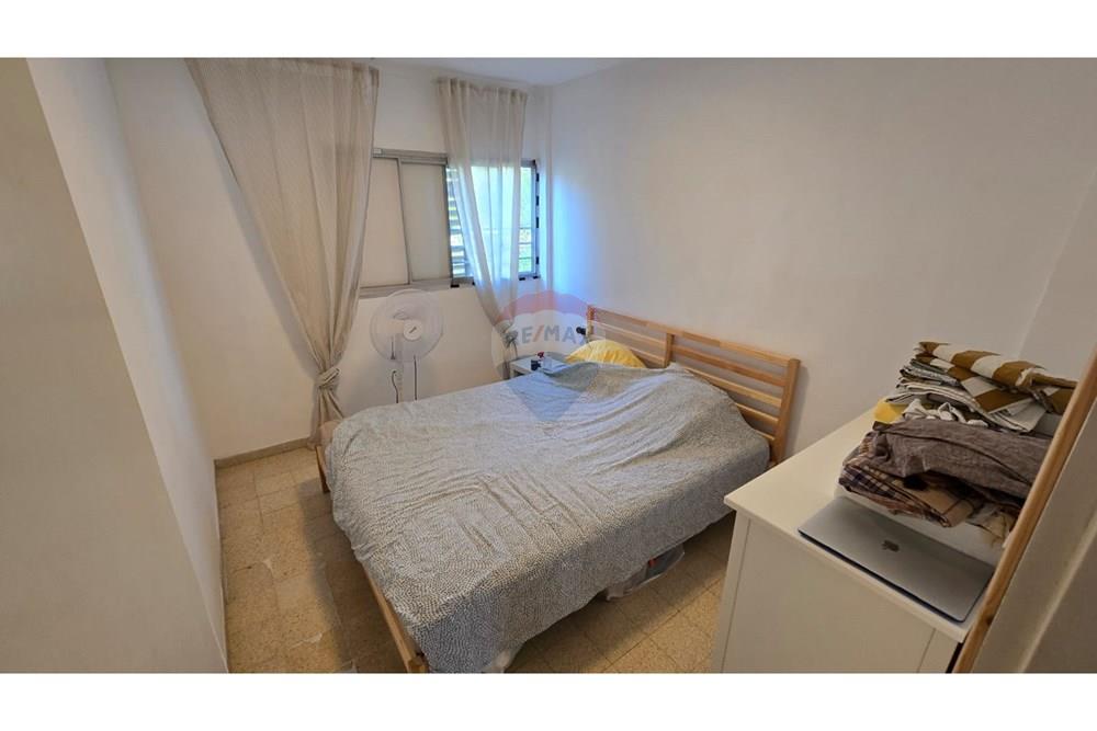 Apartment for Sale in Haifa - Image 3