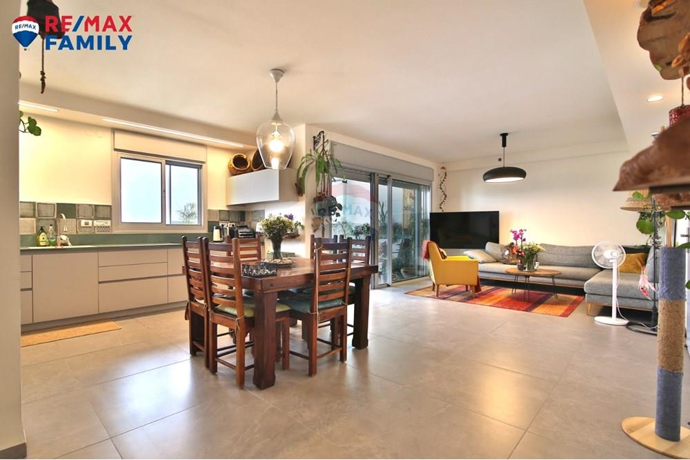 Apartment for Sale in קרית ביאליק - Image 3