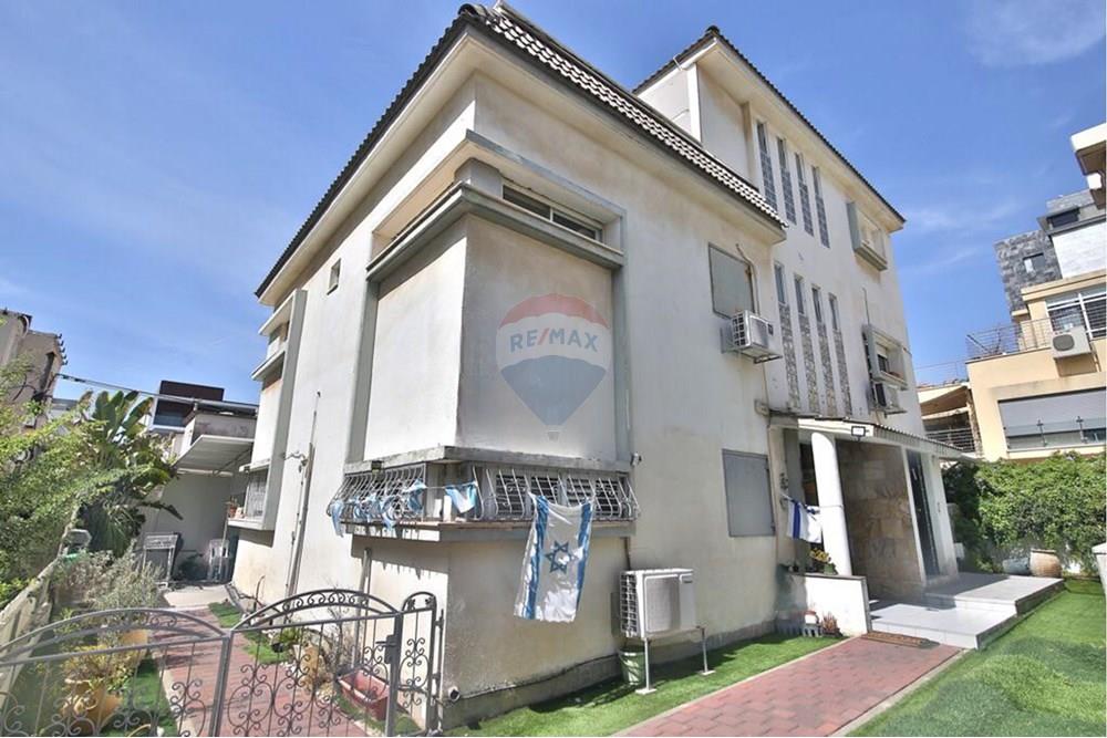 Apartment for Sale in קרית ביאליק - Image 1