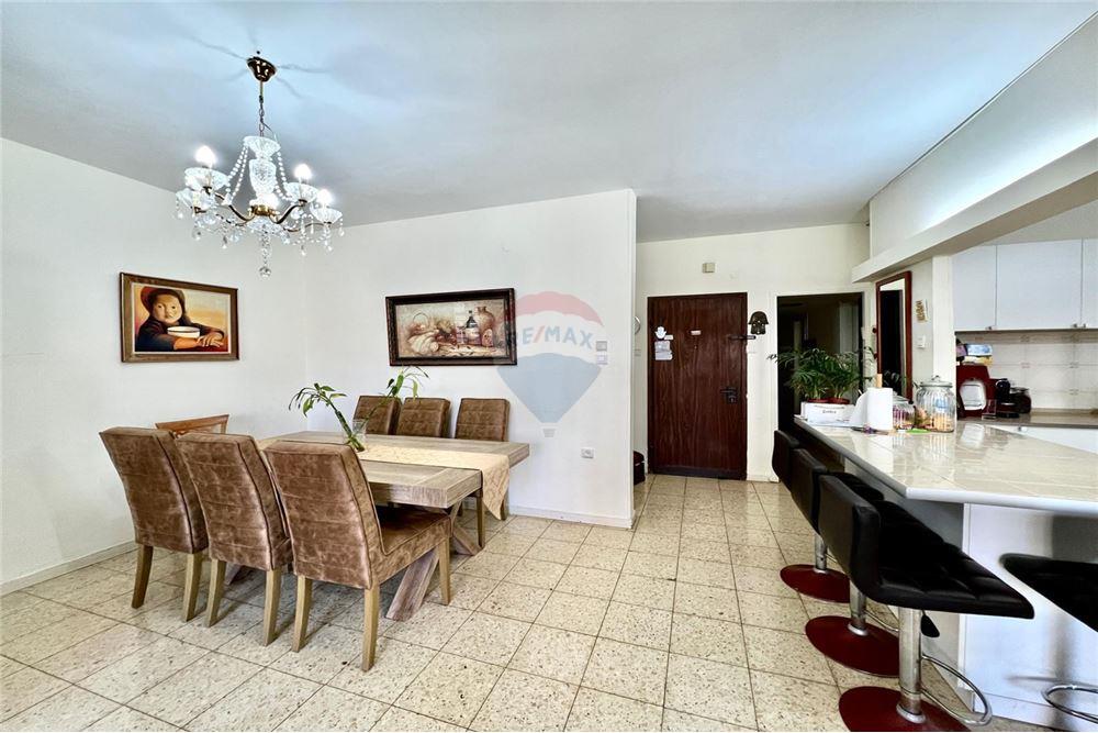 Apartment for Sale in Netanya - Image 5