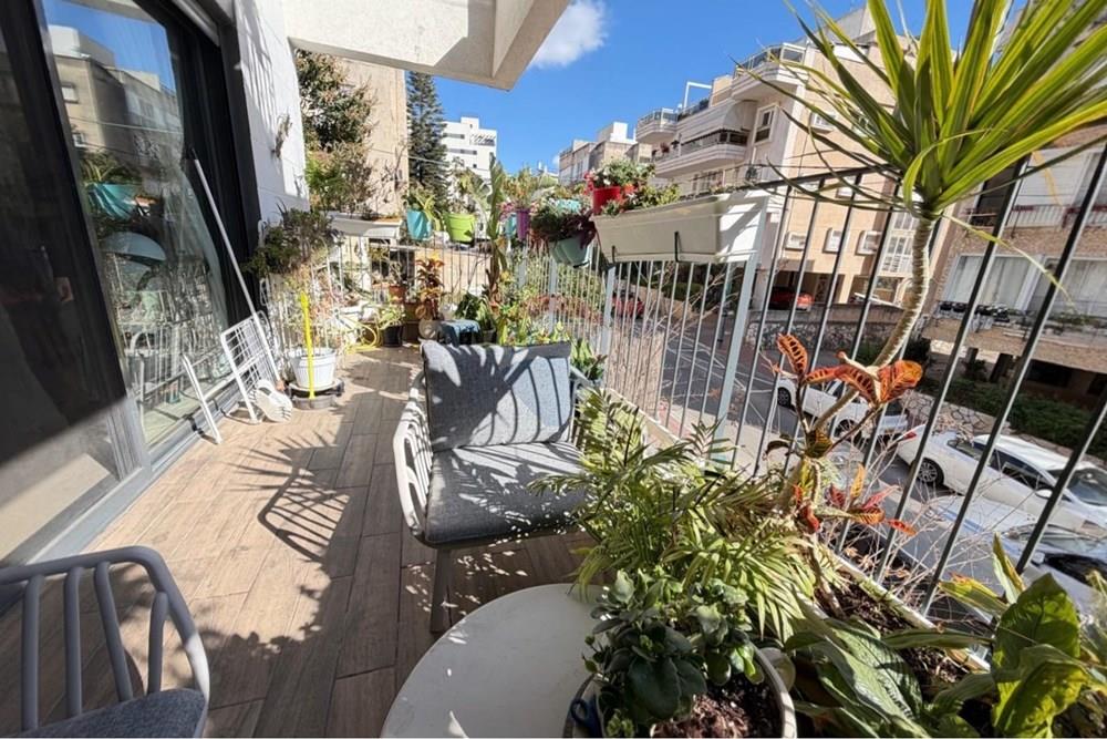 Apartment for Sale in Ramat Gan - Image 4