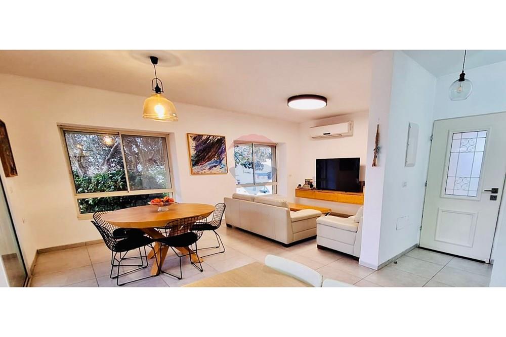 Condo for Sale in תובל - Image 4