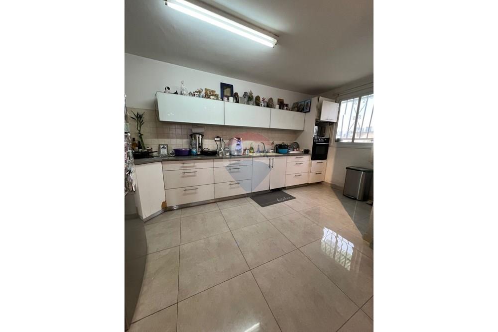Apartment for Sale in Ramla - Image 4