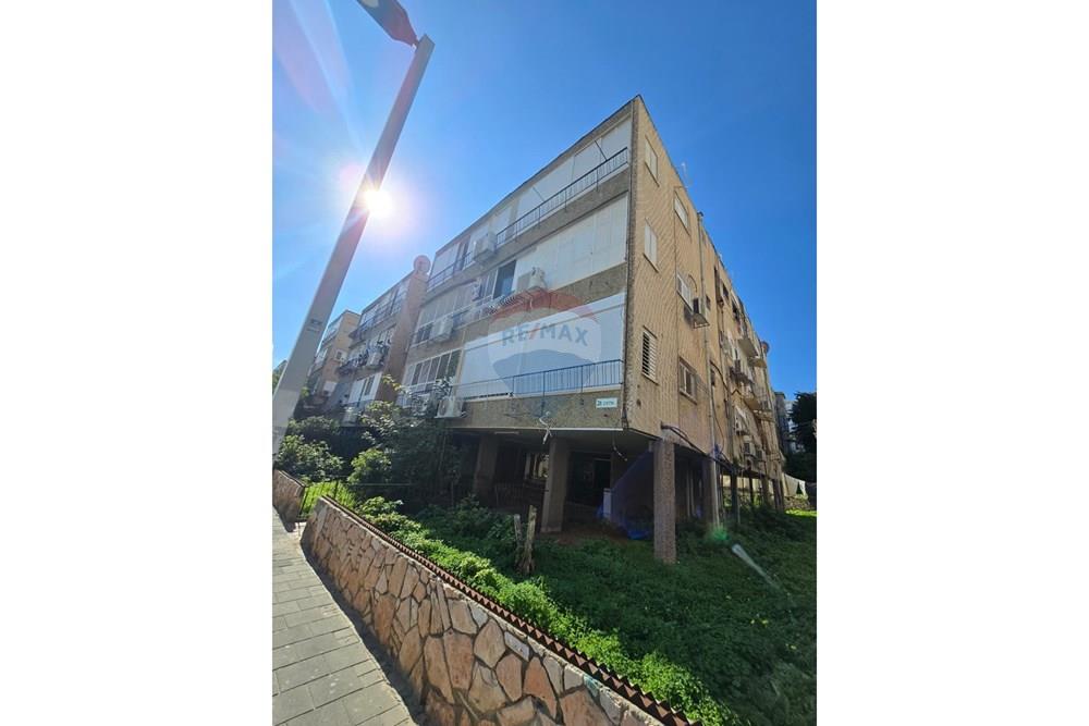 Apartment for Sale in Bat Yam - Image 5