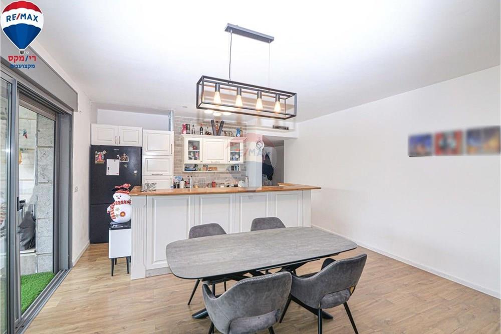 Apartment for Sale in Hadera - Image 6