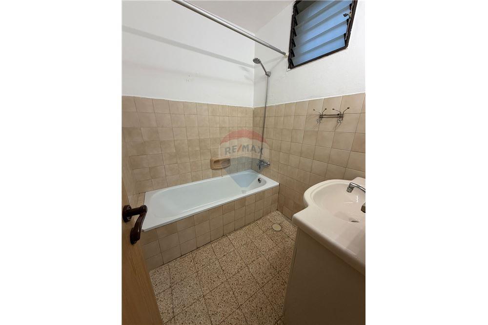 Apartment for Sale in Tel Aviv - Image 7