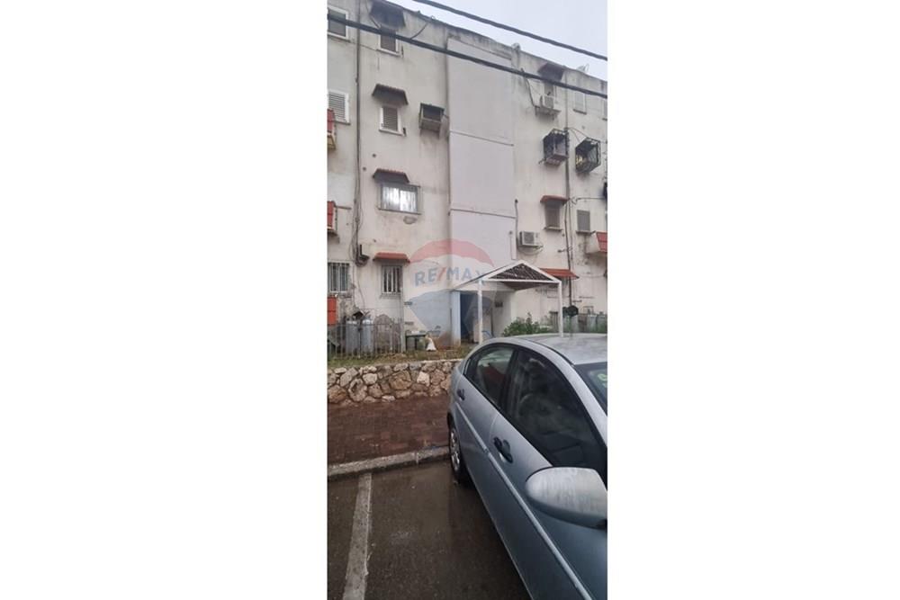 Apartment for Sale in Lod - Image 2