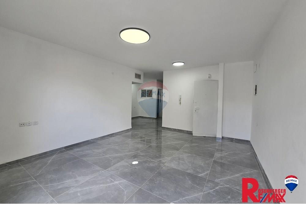 Apartment for Sale in Holon - Image 5