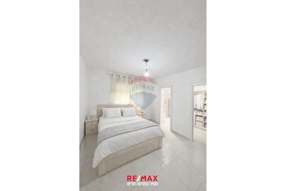 Apartment for Sale in חריש - Image 5