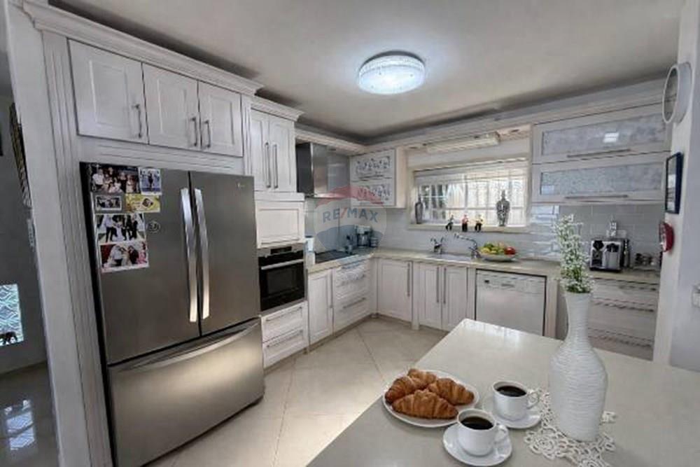 Apartment for Sale in Tiberias - Image 2