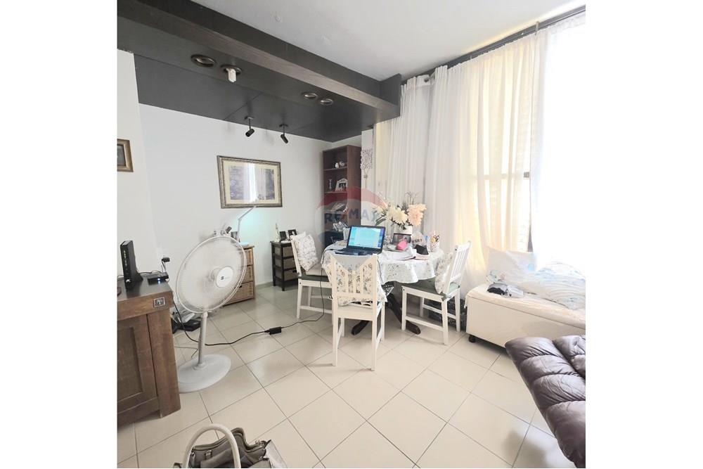 Apartment for Sale in Herzliya - Image 3