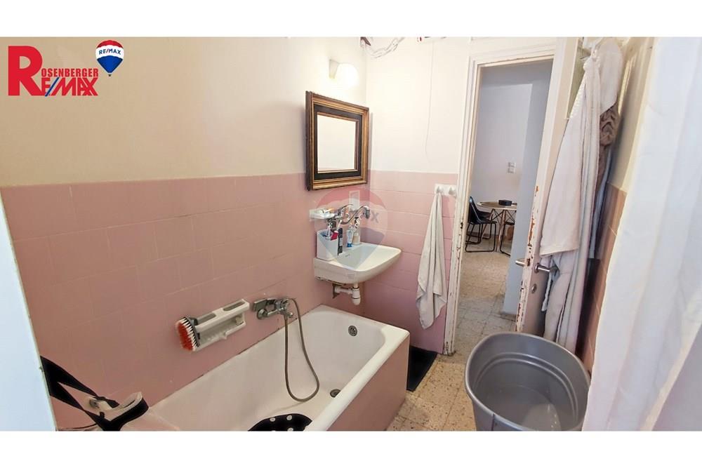 Apartment for Sale in Bat Yam - Image 6