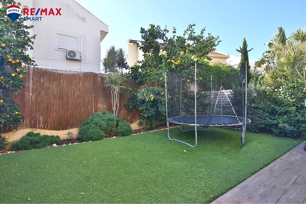 Apartment for Sale in Kiryat Yam - Image 1