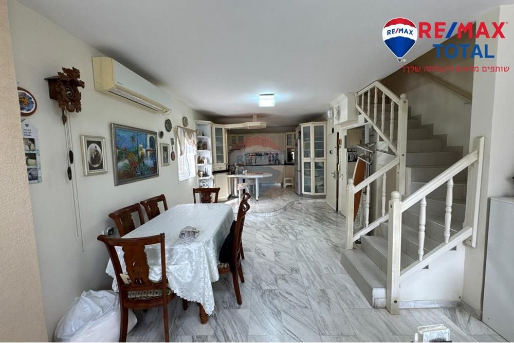 Apartment for Sale in Bat Yam - Image 1